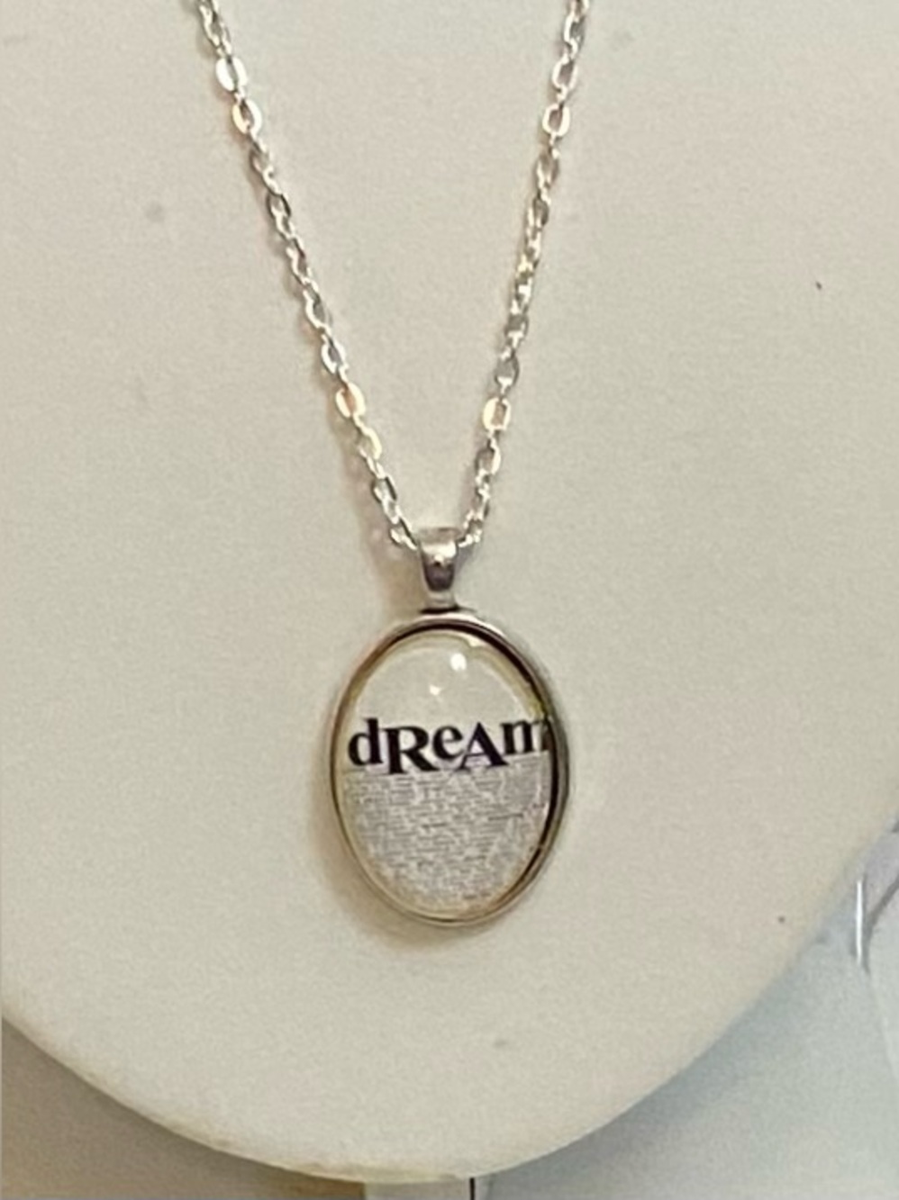 Dream pendant necklace